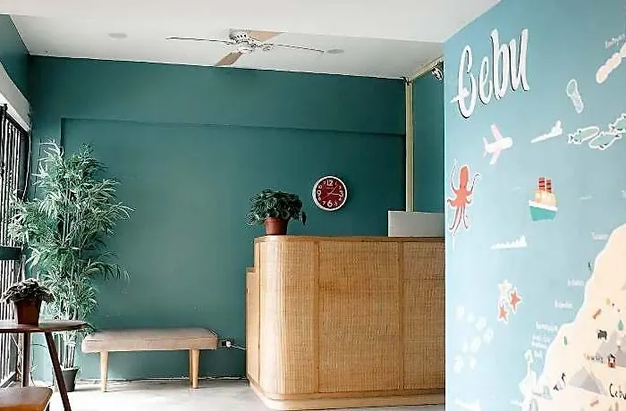 Murals And Cafe *