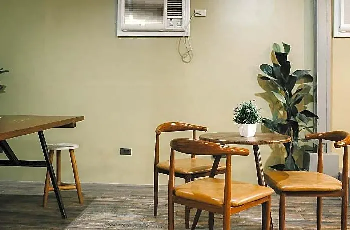 Hostel Murals And Cafe Cebu